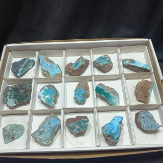 (WM05023) One Box Of 15 Chrysocolla In Quartz With Malachite