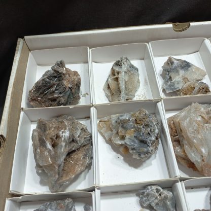 (WM05017) One Box Of 15 Barite Mineral Specimens From Congo - Image 3