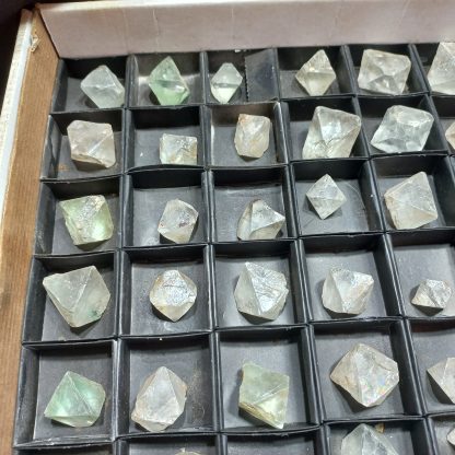 (WM05016) One Box Of 70  Octahedrons Fluorite Mineral Specimens - Image 3