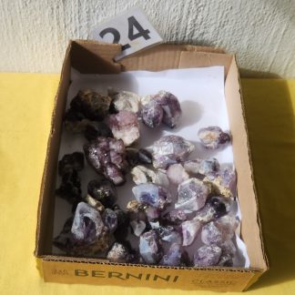 Amethyst Quartz Crystals from Orange River    Alli Bolla