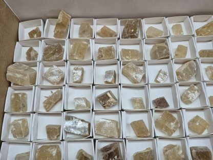 (WM05043) One Box Of 88 Orange Calcite Mineral Specimens From Orange River - Image 3