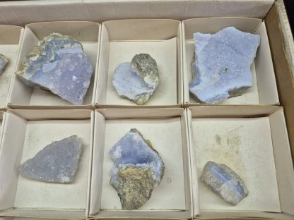 (WM05041) One Box Of 15 Blue Lace Agate Mineral Specimens From Malawi - Image 4
