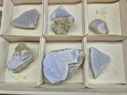 (WM05041) One Box Of 15 Blue Lace Agate Mineral Specimens From Malawi - Image 5