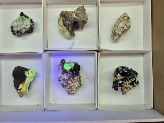 (WM05059) One Box Of 6 Hyaline Opel Mineral Specimens From Erongo Namibia